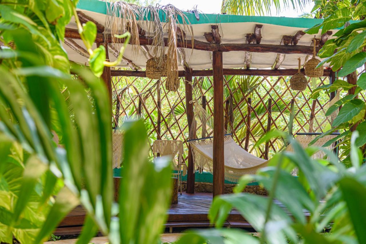 Hotel Villas Tiburon Isla Holbox Exterior photo